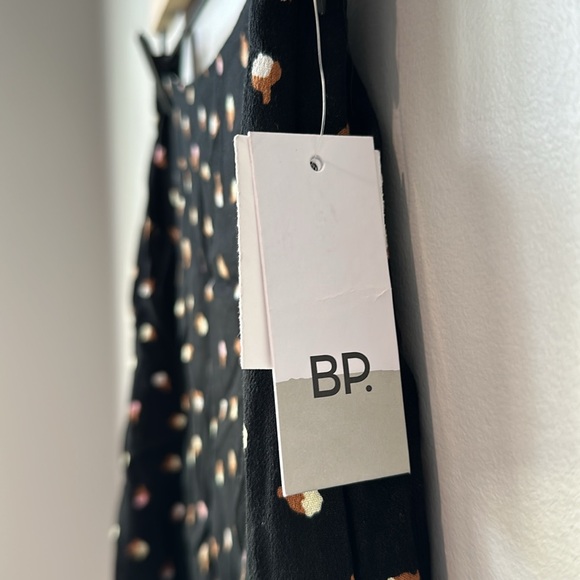 NWT BP Black and Floral Mini Skirt 90's XS - Picture 4 of 7